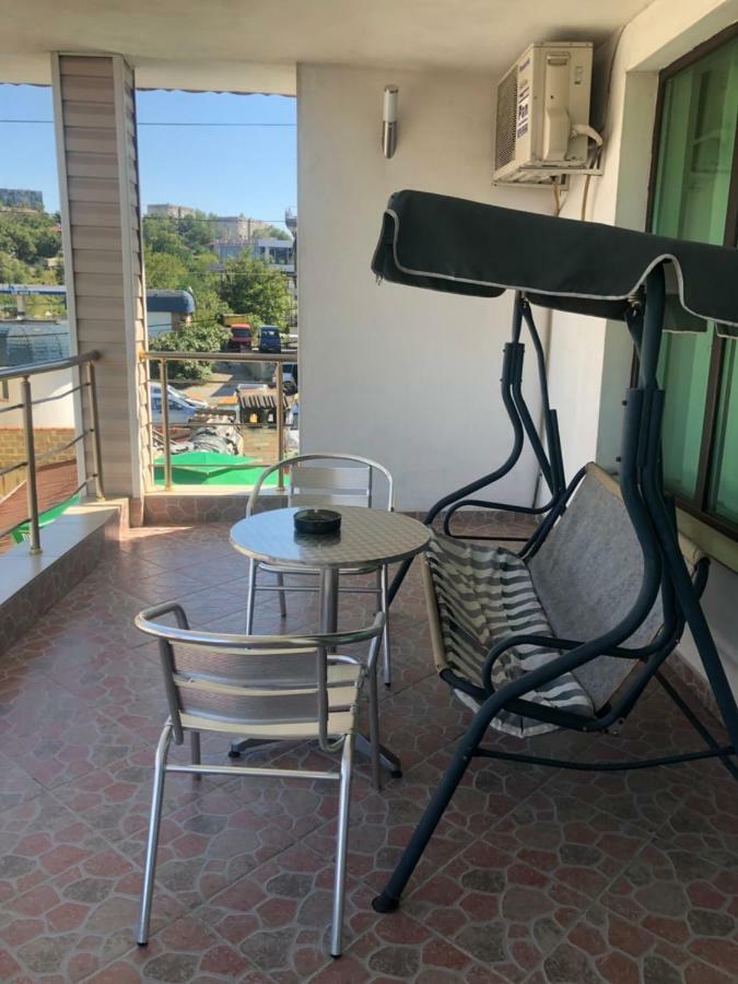 Hotel White House Kardzsali Kültér fotó
